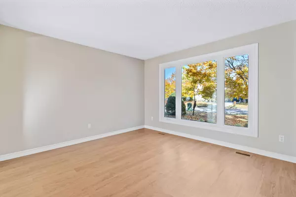 St. Thomas, ON N5R 5P8,36 Vanier PL