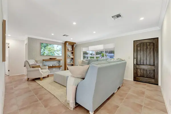 Deerfield Beach, FL 33441,817 SE 14th Street