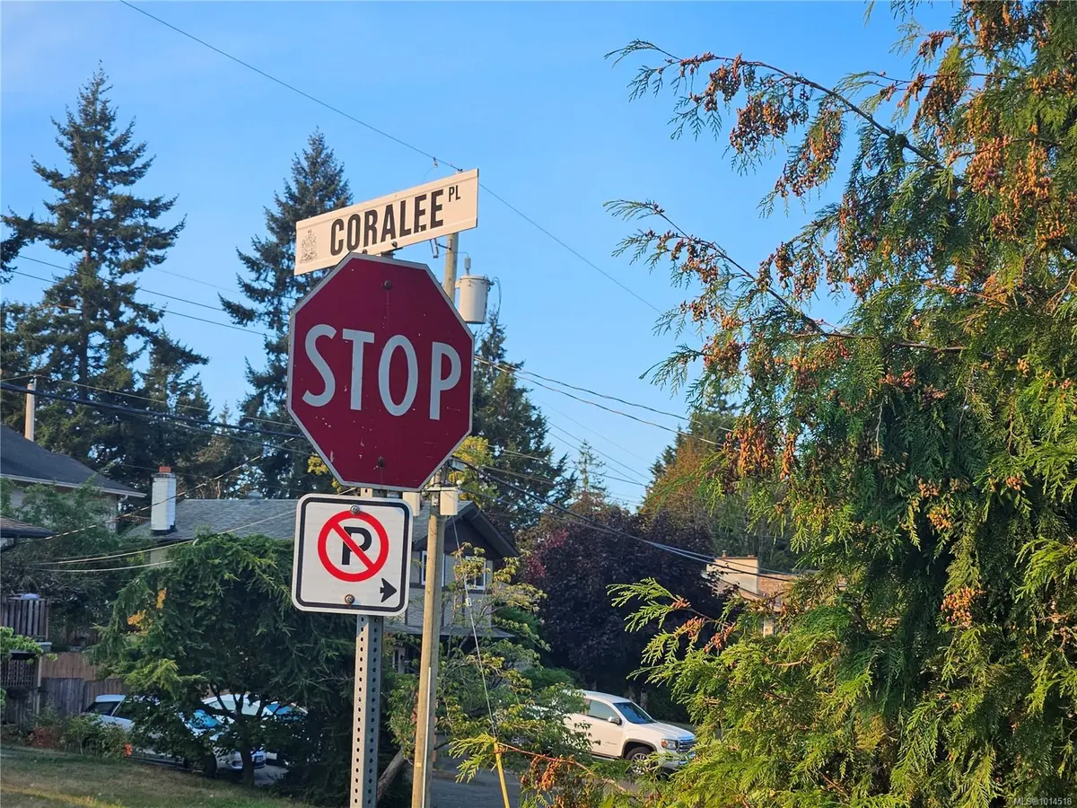 Langford, BC V9B 6C4,2187 Yucca Pl #SL4