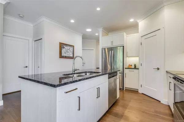 Campbell River, BC V9H 1V6,2006 Sierra Dr #91