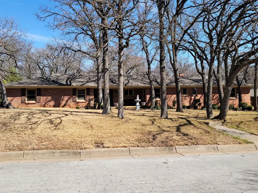 Fort Worth, TX 76112,2109 Yosemite Court