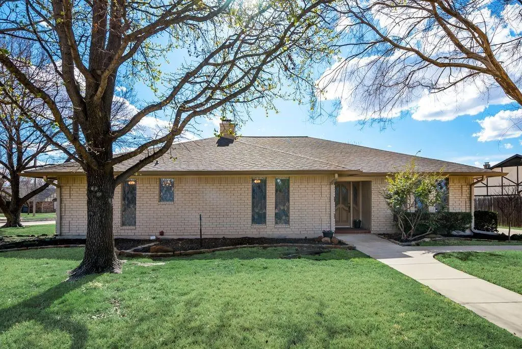 1 Century Court, Trophy Club, TX 76262