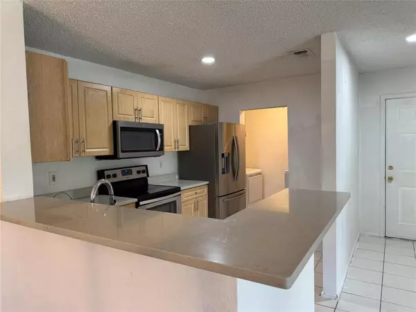 Coral Springs, FL 33071,11245 W Atlantic Blvd #204