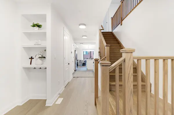 Oakville, ON L6H 7G1,3079 Langdon RD