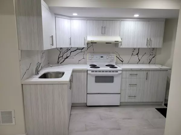 Orangeville, ON L9W 4Y7,383 Jay CRES