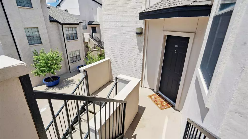 Dallas, TX 75204,3901 Travis Street #230