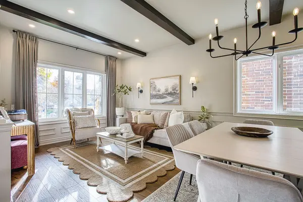 Hamilton, ON L8E 0C6,265 Montreal CIR