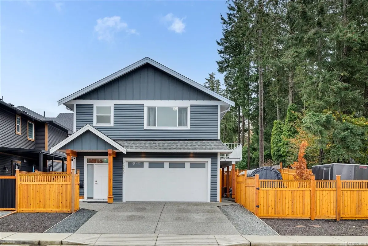 Nanaimo, BC V9T 4N6,2339 York Cres