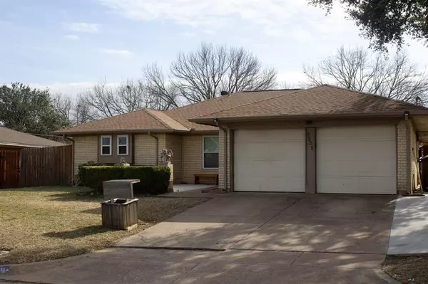 3925 Windhaven Road, Fort Worth, TX 76133