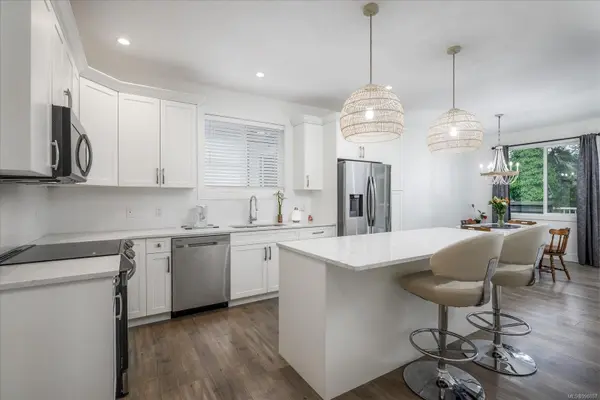 Nanaimo, BC V9T 4N6,2339 York Cres