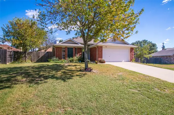 1602 S 3rd Street,  Midlothian,  TX 76065