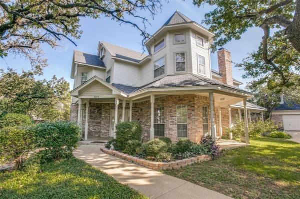 1605 Michael Court,  Bedford,  TX 76022