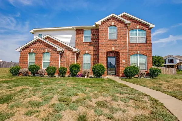 1122 May Court,  Lancaster,  TX 75146