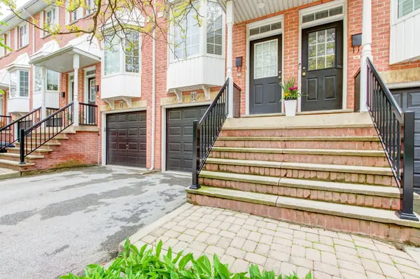 Burlington, ON L7M 4R9,3480 Upper Middle RD #82