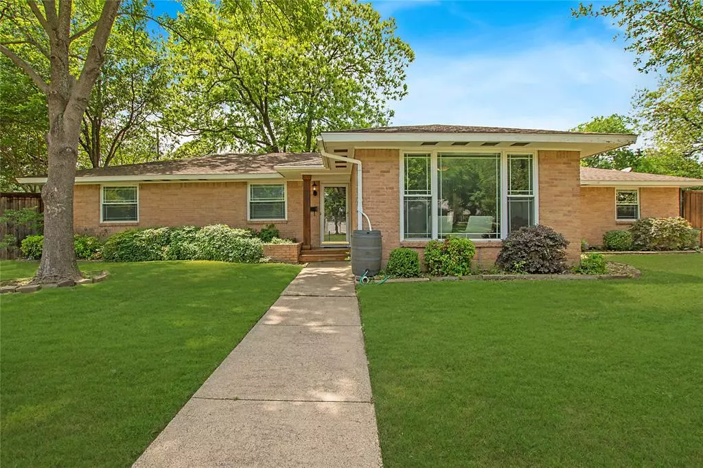 Dallas, TX 75229,3515 Ingleside Drive