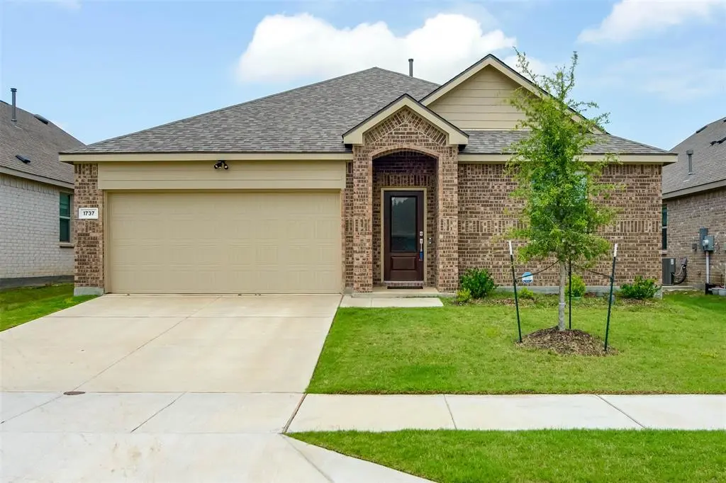 Little Elm, TX 75068,1737 Lake Grove Drive
