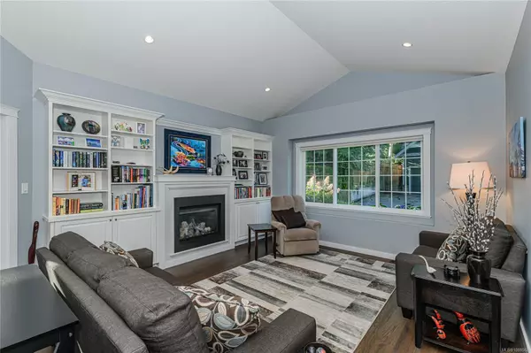 Duncan, BC V9L 0A4,3134 Manor Dr #3