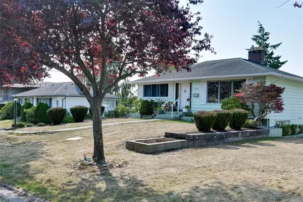 Esquimalt, BC V5A 5N2,1149 Bewdley Ave