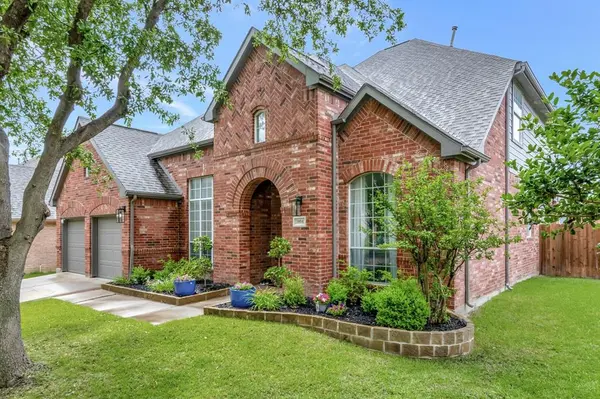 3804 Gladney Lane, Fort Worth, TX 76244