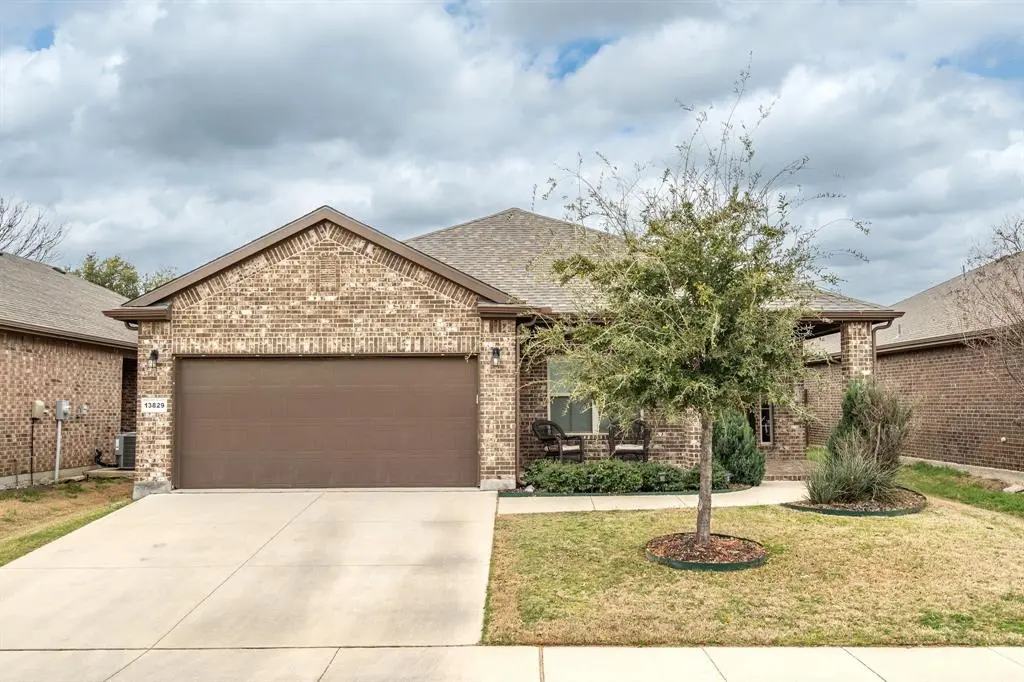 13829 Horseshoe Canyon Road, Fort Worth, TX 76262