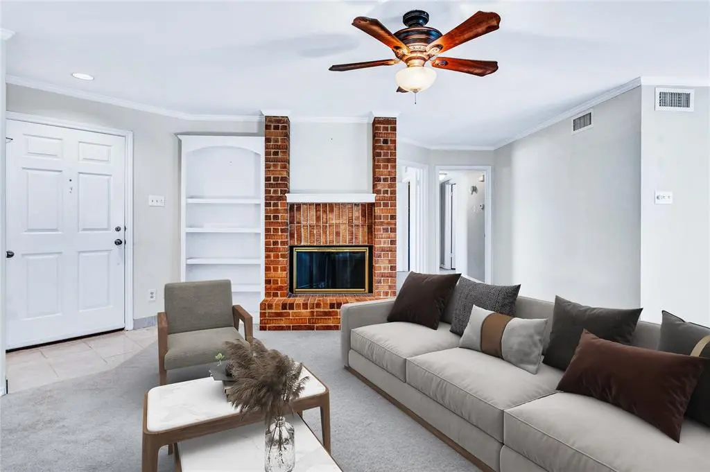 Addison, TX 75001,16301 Ledgemont Lane #262