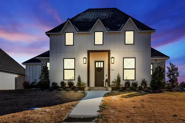 500 Destrehan Lane,  Stonewall,  LA 71078