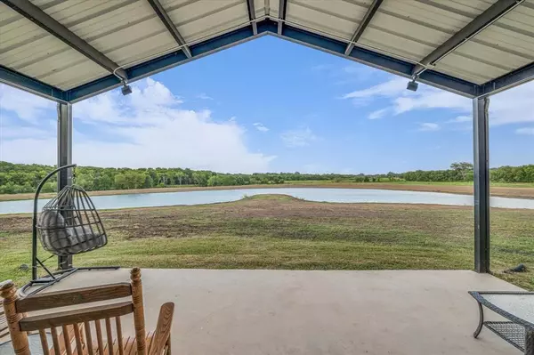 Chilton, TX 76632,350 County Road 494 S