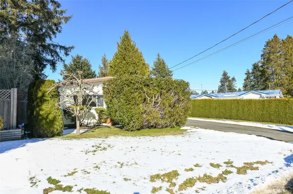 Courtenay, BC V9N 7L8,2172 6th St E