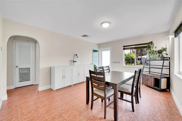 Hollywood, FL 33020,2835 Adams St