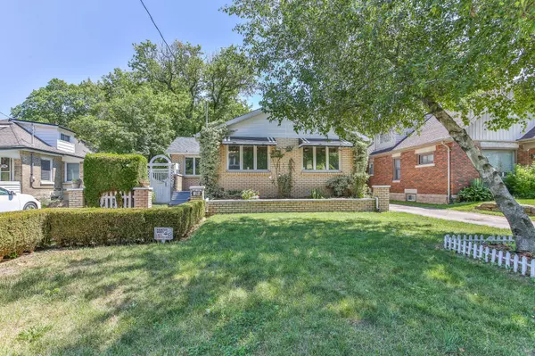 London North, ON N6H 2K7,25 FOSTER AVE