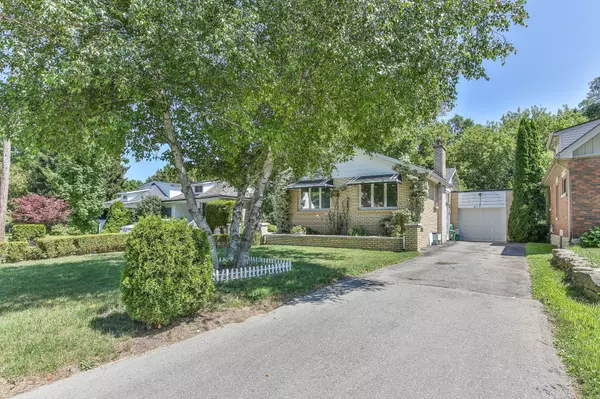 London North, ON N6H 2K7,25 FOSTER AVE