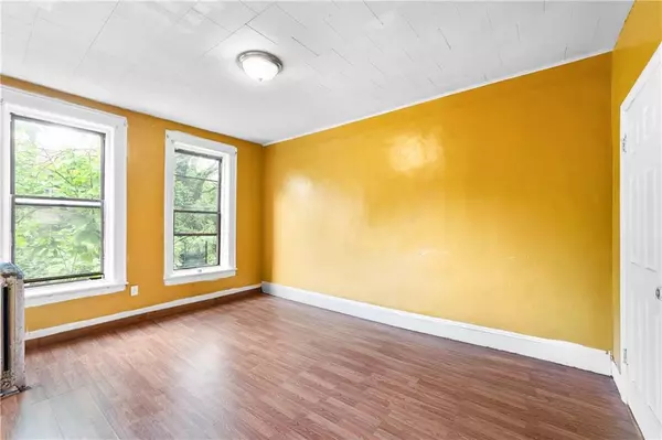 Brooklyn, NY 11207,317 Pennsylvania AVE