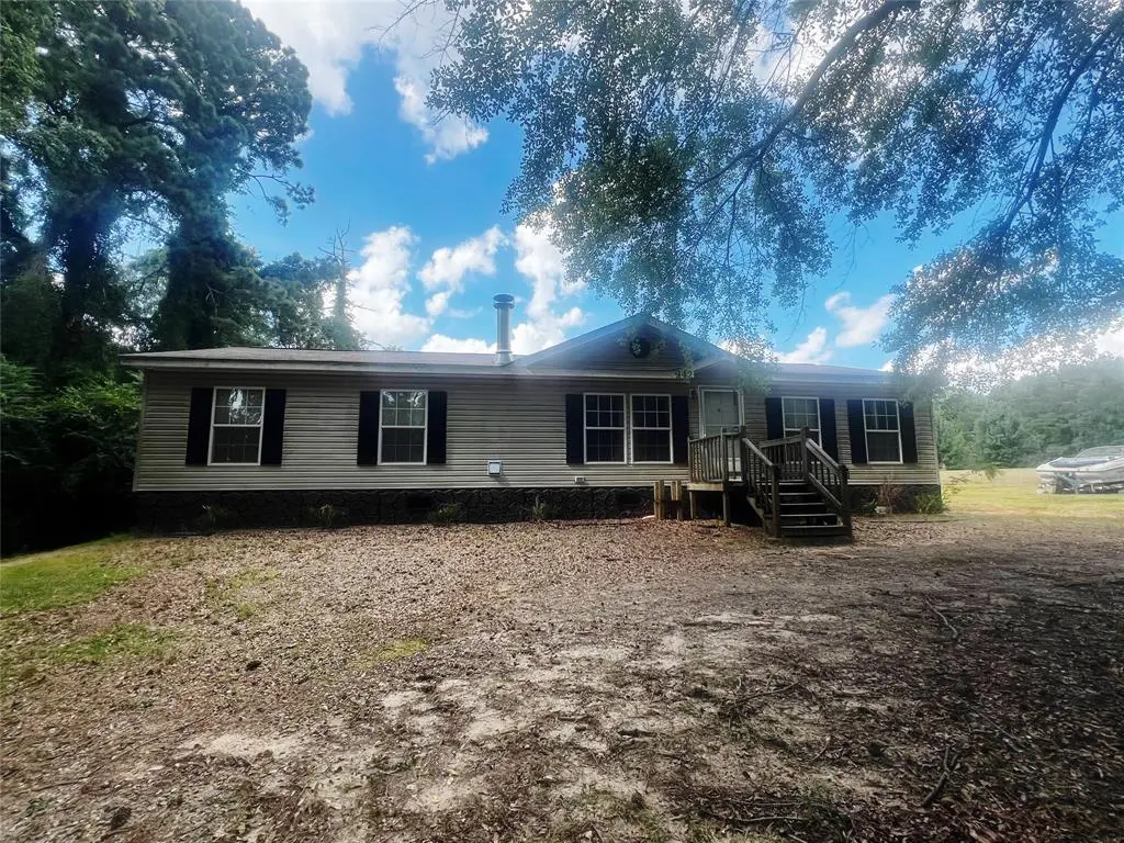 Dubberly, LA 71024,942 Peach Tree Road