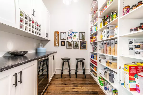 Welland, ON L3C 0G2,119 Willowbrook DR