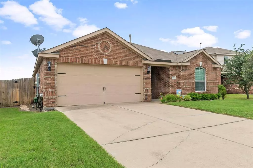 Forney, TX 75126,2118 Cone Flower Drive