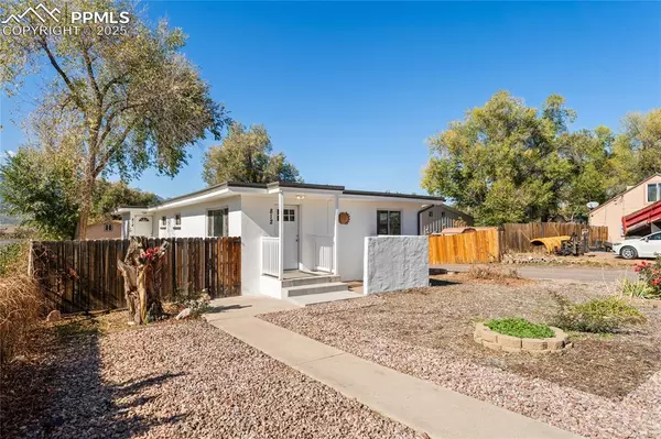 Colorado Springs, CO 80910,812 S Foote AVE