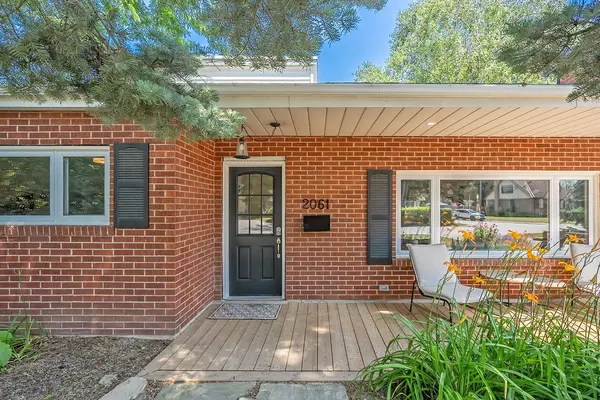 Burlington, ON L7R 1P8,2061 Halton PL