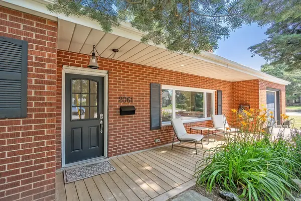 Burlington, ON L7R 1P8,2061 Halton PL