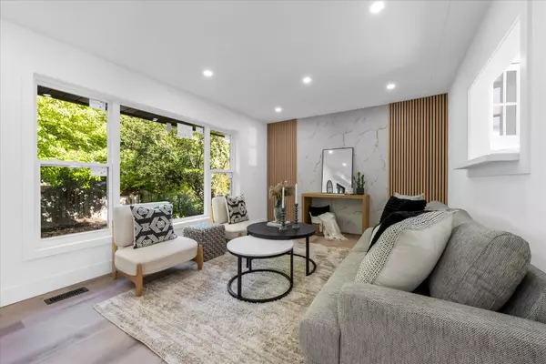 Hamilton, ON L8T 2H1,39 Grandfield ST