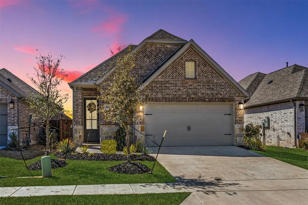 Forney, TX 75126,2026 Croftbank Street