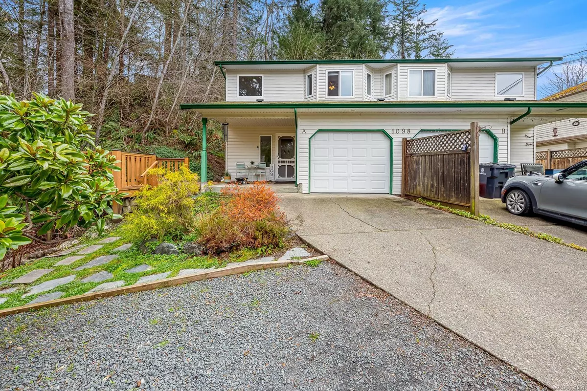 Courtenay, BC V9N 1A9,1098 1st St #A