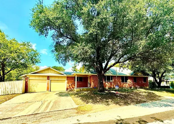Sansom Park, TX 76114,5216 Terrace Trail