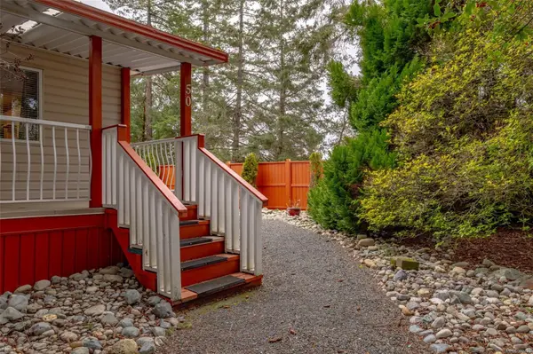 1247 Arbutus Rd #50 Parksville, BC V9P 1R4