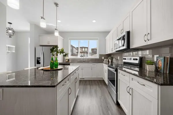 Cochrane, AB T4C2R4,96 Heritage HTS