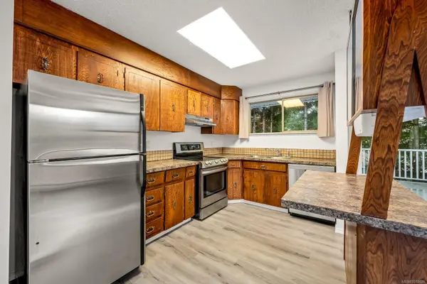 Campbell River, BC V9W 3H5,390 Petersen Rd