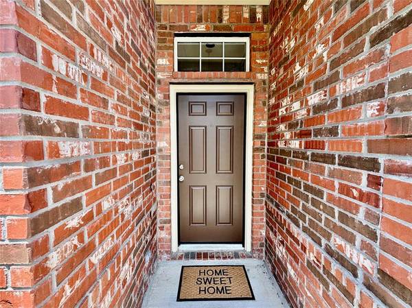 514 Mustang Trail,  Celina,  TX 75009