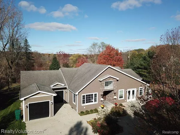 2973 MILL ST, Metamora, MI 48455