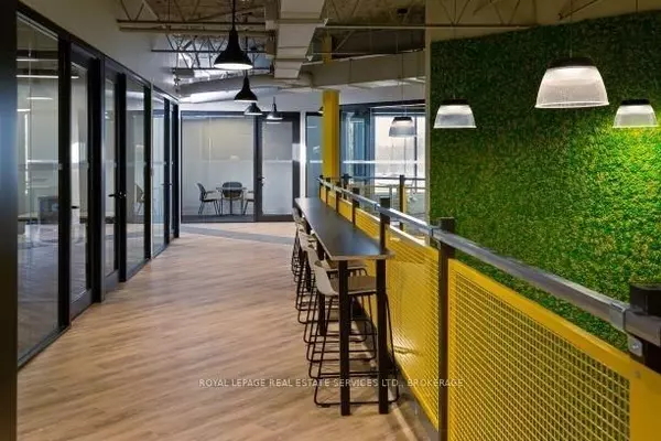 Oakville, ON L6L 5W2,2115 South Service RD W #700