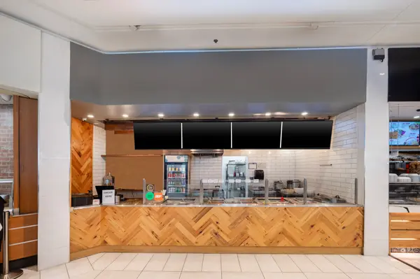 Overbrook - Castleheights And Area, ON K1K 2B8,1200 St. Laurent BLVD #UNIT 609