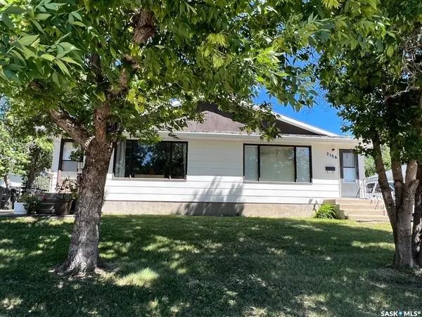 215 Pelletier DRIVE,  Swift Current,  SK S9H 4K3